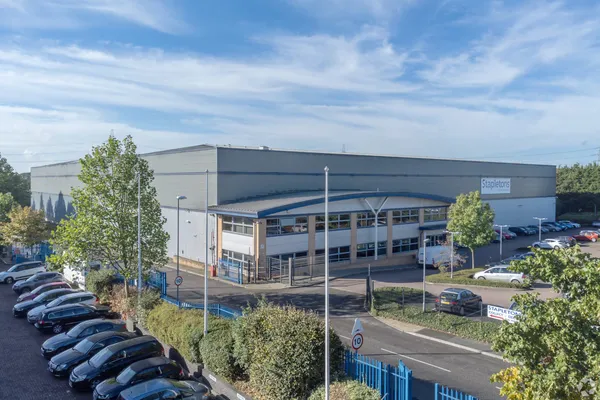 ILP Partners let Primus 100, Wood Lane, Birmingham - a prime logistics facility close to J6 of the M6 